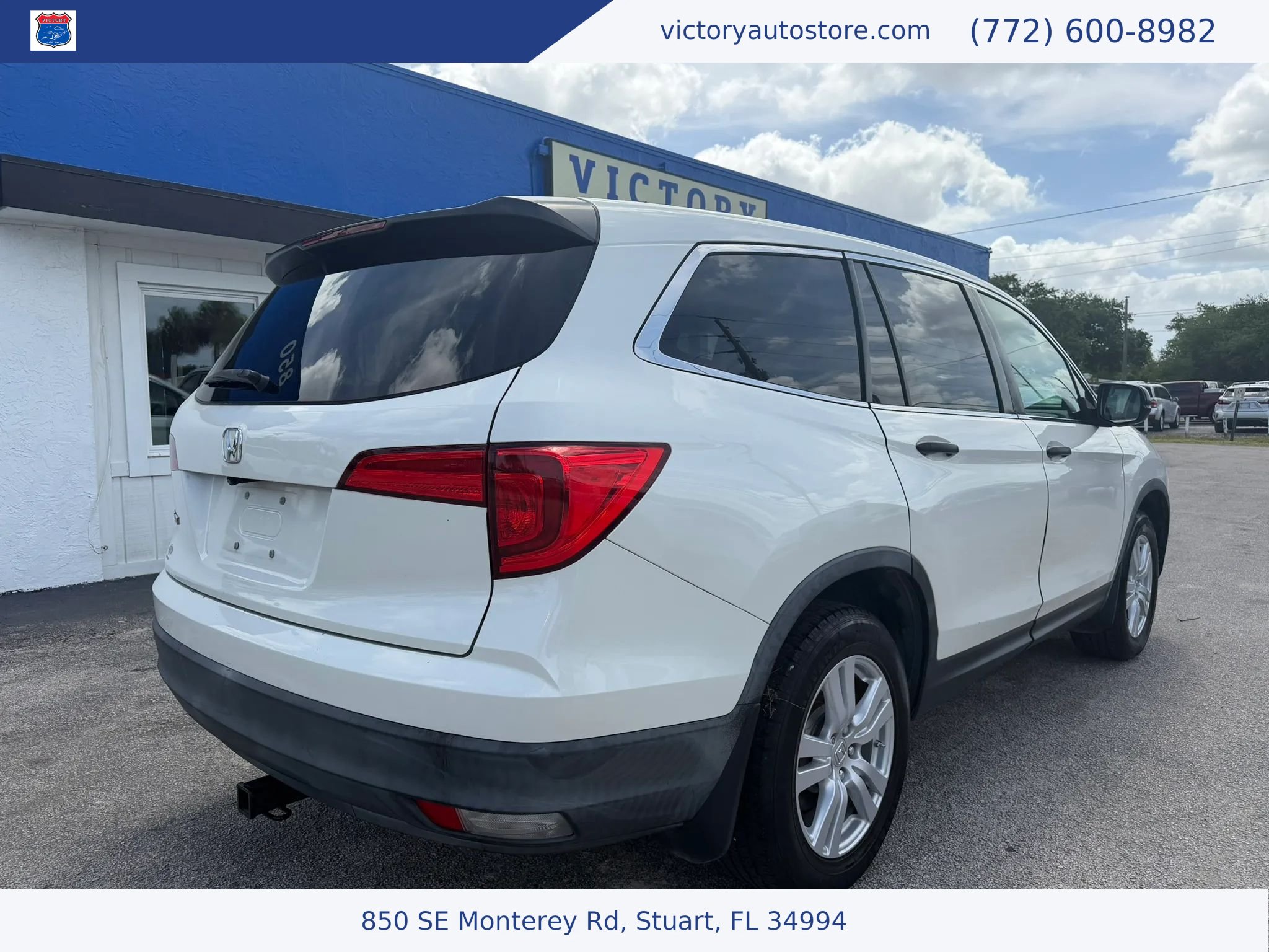 Used 2018 Honda Pilot LX image 3