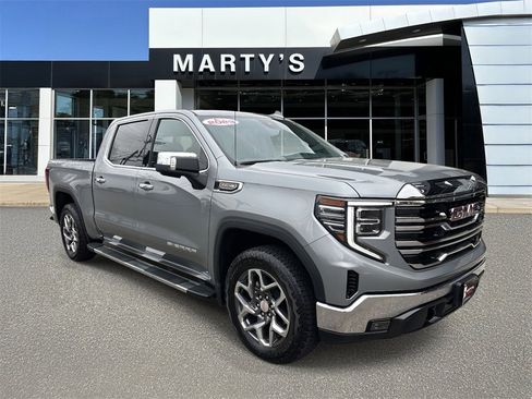 Used 2023 GMC Sierra 1500 SLT w/ SLT Convenience Package image 1