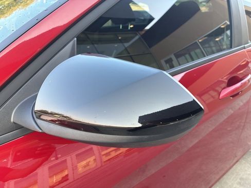 Certified 2025 Hyundai Elantra Sport image 10