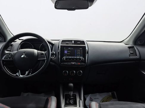 Used 2022 Mitsubishi Outlander Sport SE FWD image 23