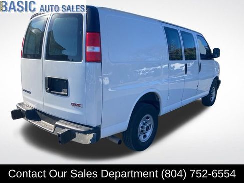 Used 2022 GMC Savana 2500 w/ Driver Convenience Package image 6