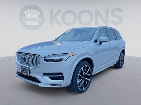 Certified 2023 Volvo XC90 B6 Plus image 1
