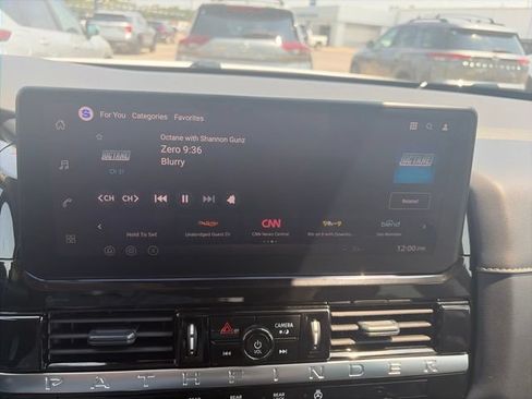 Used 2026 Nissan Pathfinder SL AWD/4WD image 22
