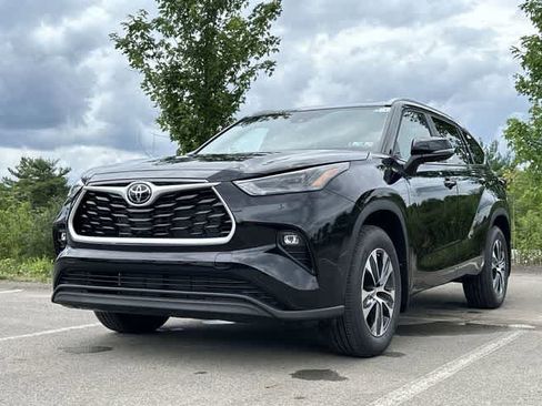 New 2024 Toyota Highlander XLE AWD/4WD image 33
