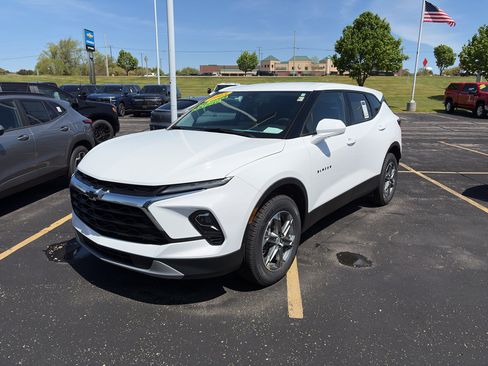 Certified 2023 Chevrolet Blazer LT w/ Driver Confidence Package AWD/4WD image 1