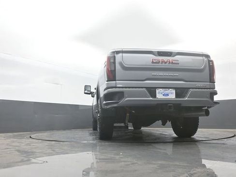 Used 2025 GMC Sierra 2500 AT4 w/ AT4 Premium Plus Package AWD/4WD image 38