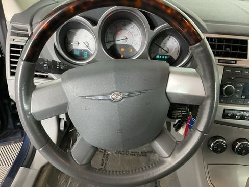 Used 2007 Chrysler Sebring Limited w/ Premium Group FWD image 15