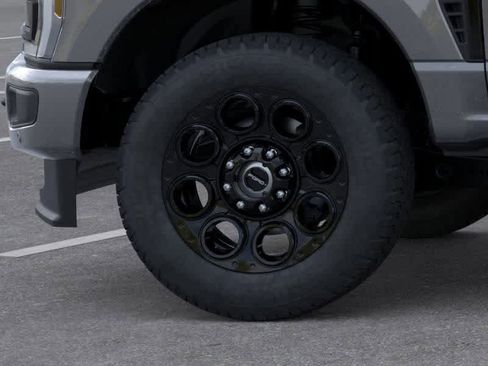 New 2026 Ford F250 Lariat w/ Black Appearance Package image 19