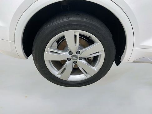 Used 2018 Audi Q5 2.0T Premium image 17