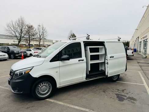 Used 2016 Mercedes-Benz Metris image 22