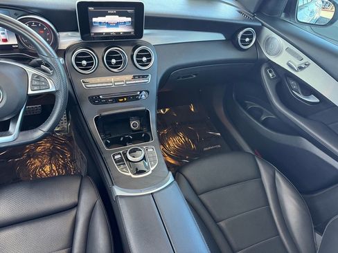 Used 2019 Mercedes-Benz GLC 300 4MATIC Coupe image 18