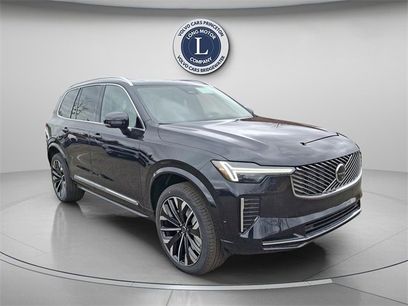 New 2025 Volvo XC90 B6 Plus w/ Protection Package Premier
