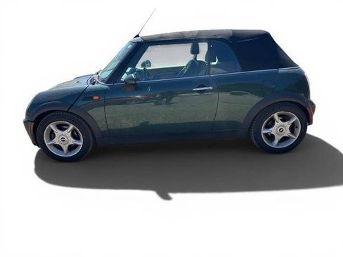 Used 2006 MINI Cooper Convertible FWD image 2
