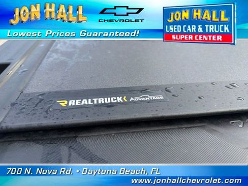 Used 2025 Chevrolet Colorado ZR2 w/ Technology Package image 12