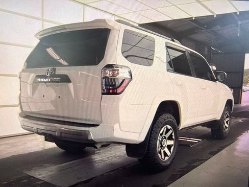 Used 2023 Toyota 4Runner TRD Off-Road AWD/4WD image 3