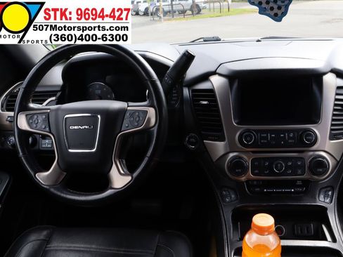 Used 2016 GMC Yukon XL Denali w/ Open Road Package AWD/4WD image 23