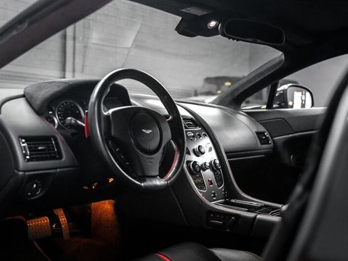 Used 2016 Aston Martin V8 Vantage S RWD image 36