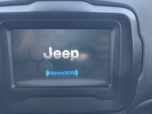 Used 2020 Jeep Renegade Sport AWD/4WD image 9
