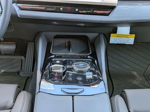 New 2026 BMW 530i RWD image 18