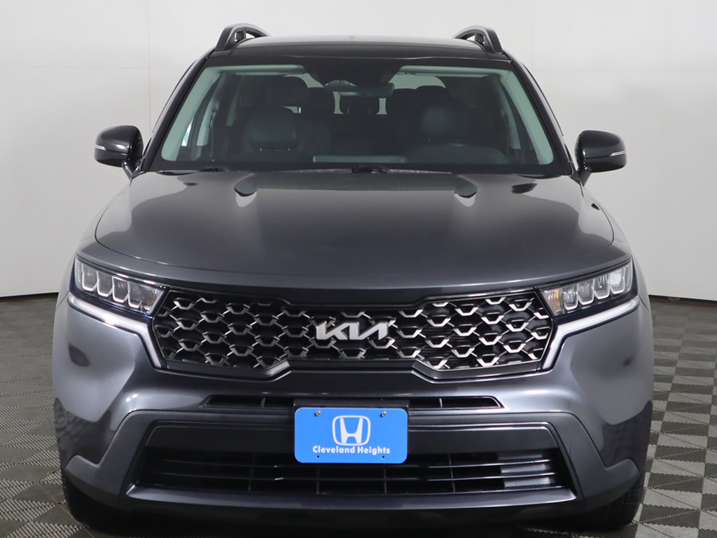 Used 2022 Kia Sorento S w/ Panoramic Sunroof Package AWD/4WD image 14