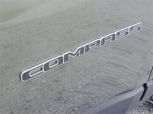 Used 2020 Jeep Compass Limited image 7