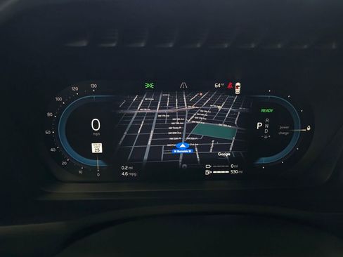 Used 2023 Volvo XC90 T8 Ultimate w/ Lounge Package image 25