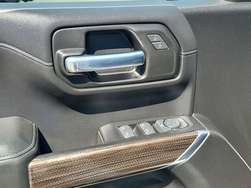 Used 2020 Chevrolet Silverado 1500 LT image 14