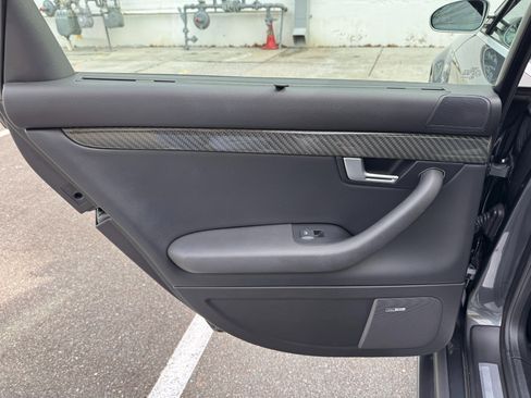 Used 2007 Audi RS 4 Sedan image 40