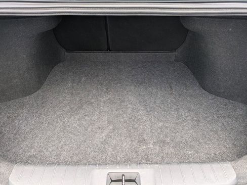 Used 2025 Nissan Sentra SV image 28