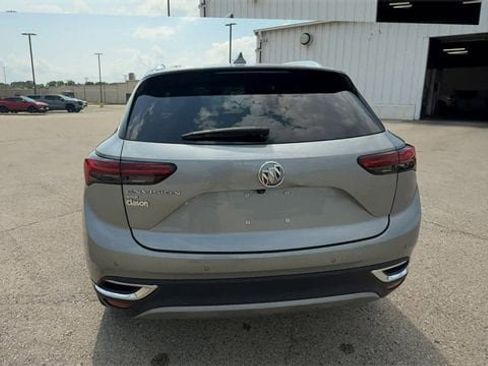 Used 2023 Buick Envision Essence image 38