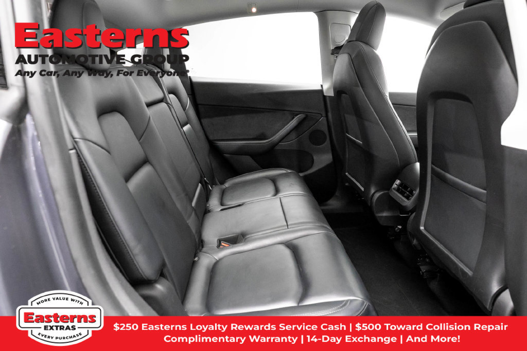Used 2022 Tesla Model Y Long Range AWD/4WD image 18