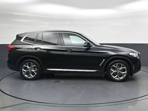 Used 2023 BMW X3 xDrive30i w/ Premium Package AWD/4WD image 3