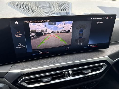 Used 2024 BMW 430i Convertible w/ Convenience Package image 15