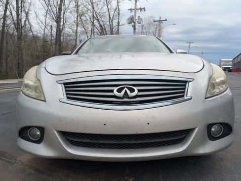 Used 2011 INFINITI G37 x image 6