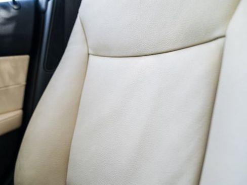 Used 2011 BMW Z4 sDrive35i image 70