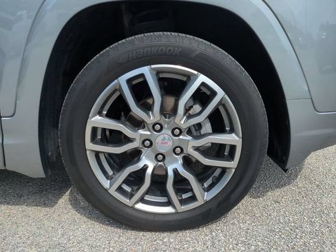 Used 2023 GMC Terrain Denali AWD/4WD image 11