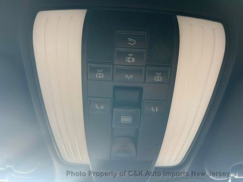 Used 2014 Mercedes-Benz E 350 Sedan image 28
