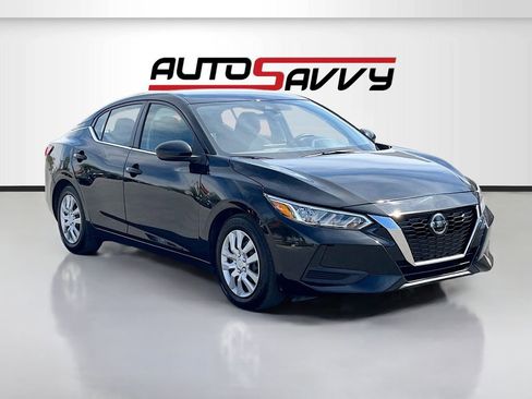 Used 2023 Nissan Sentra S image 1