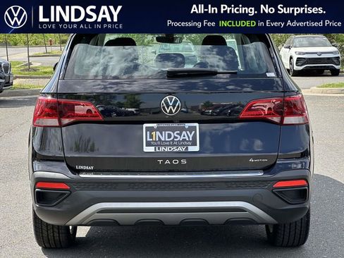 Used 2023 Volkswagen Taos S w/ Driver Assistance Package image 6