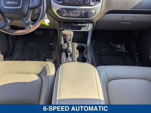 Used 2015 GMC Canyon SLT image 18