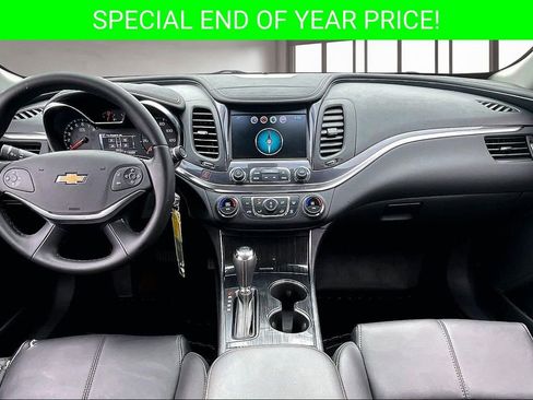 Used 2016 Chevrolet Impala LT w/ Convenience Package image 7