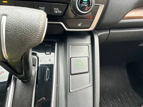 Used 2018 Honda CR-V EX image 12