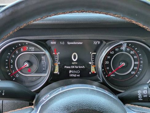 Used 2021 Jeep Wrangler Unlimited Rubicon w/ Dual Top Group AWD/4WD image 8