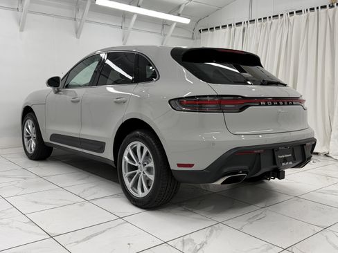 New 2026 Porsche Macan image 14