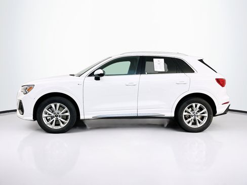 Used 2025 Audi Q3 2.0T Premium image 4