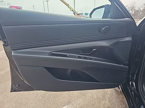 New 2026 Hyundai Elantra SEL Sport Premium FWD image 10