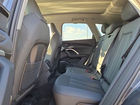 New 2025 Audi Q5 Premium Plus image 13