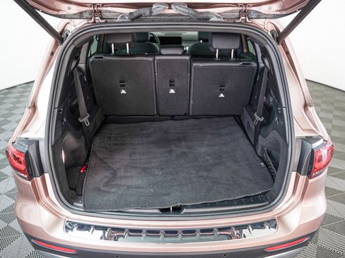 Certified 2023 Mercedes-Benz GLB 250 w/ Premium Package image 8