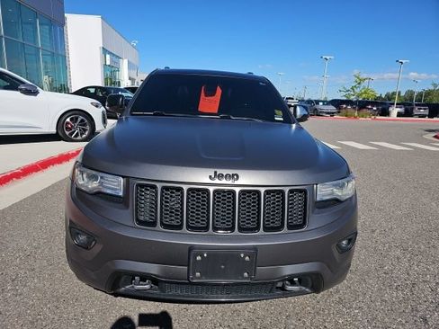 Used 2015 Jeep Grand Cherokee Overland AWD/4WD image 2
