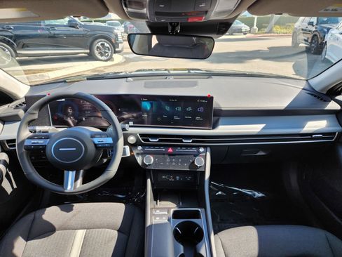New 2026 Hyundai Sonata SEL FWD image 18